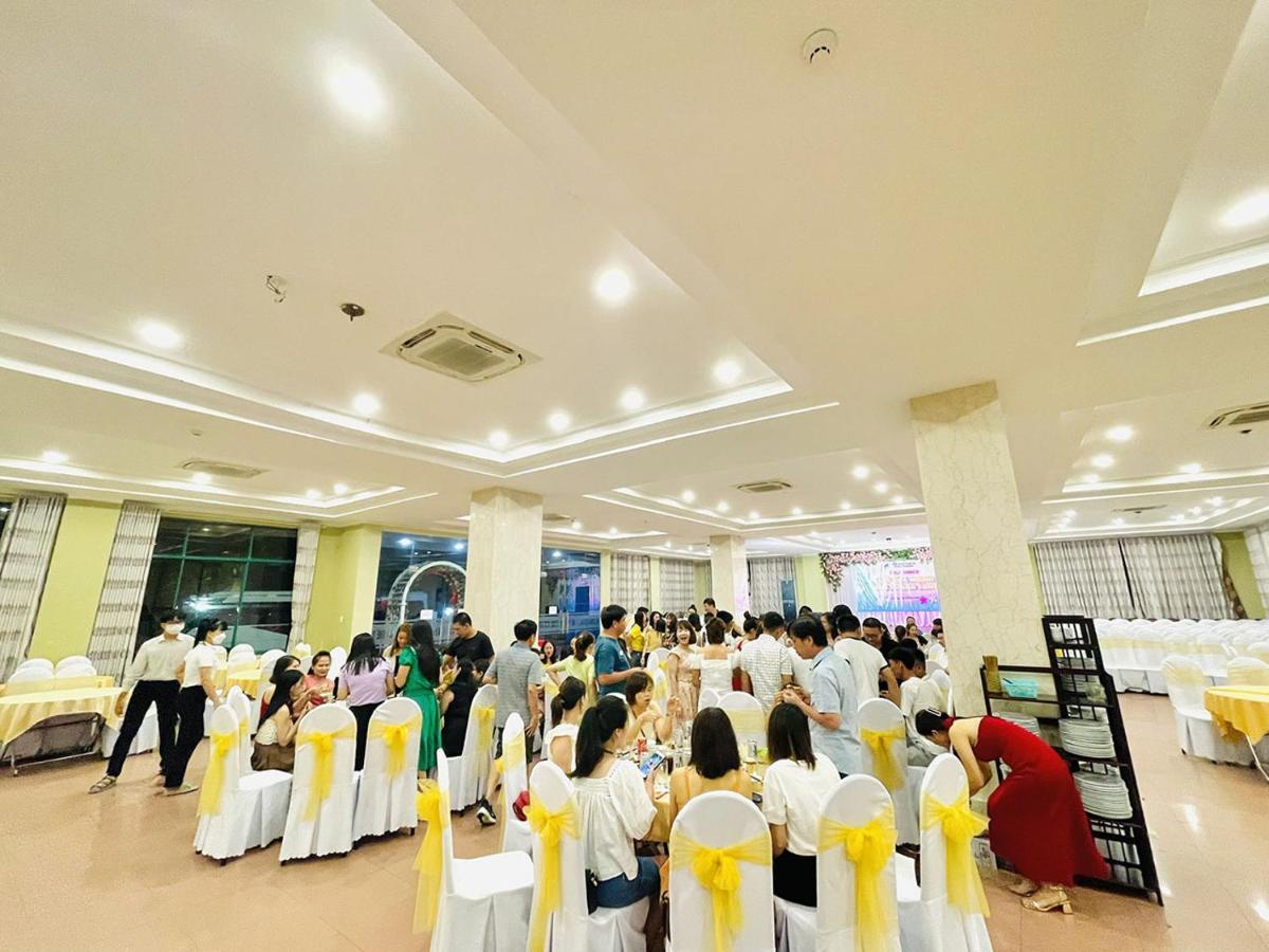 My Khe 2 Da Nang Seafront Hotel Extérieur photo