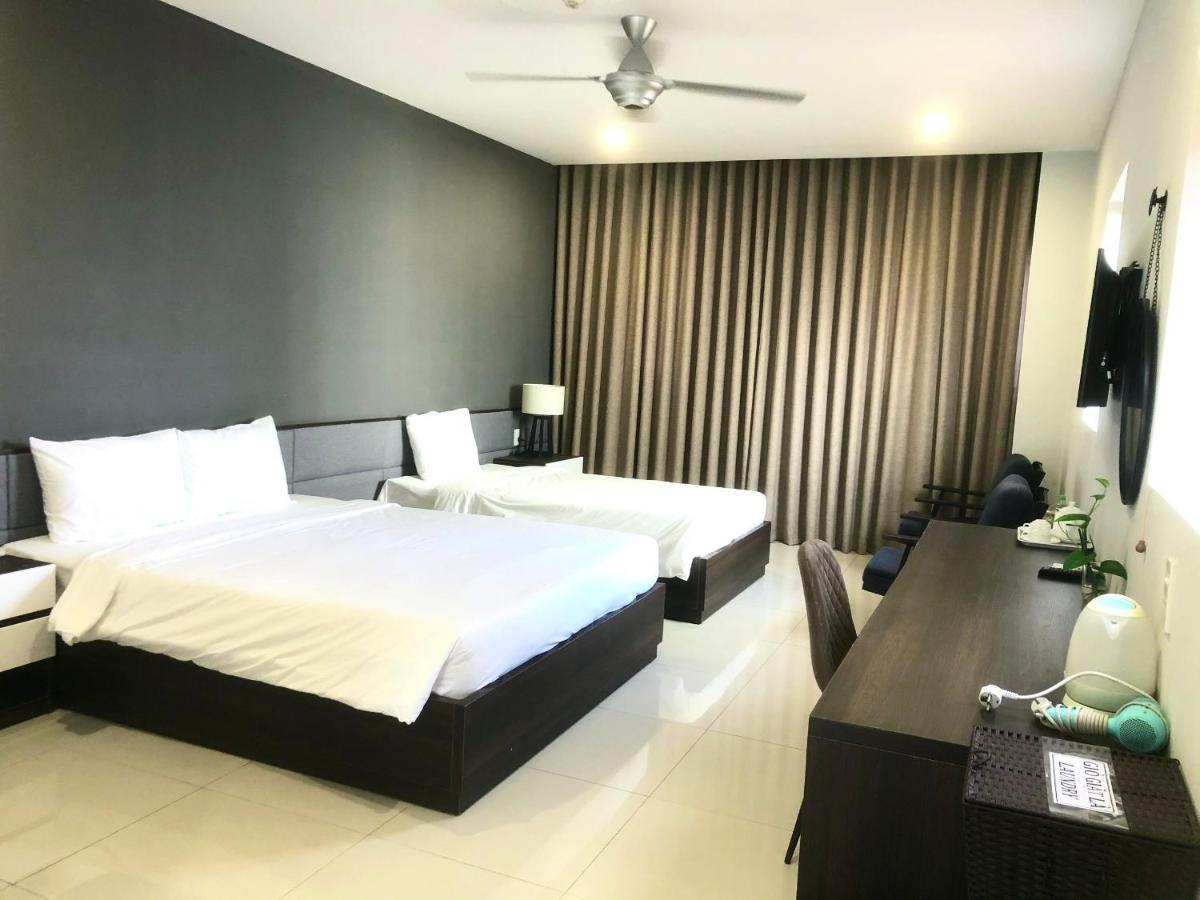 My Khe 2 Da Nang Seafront Hotel Extérieur photo