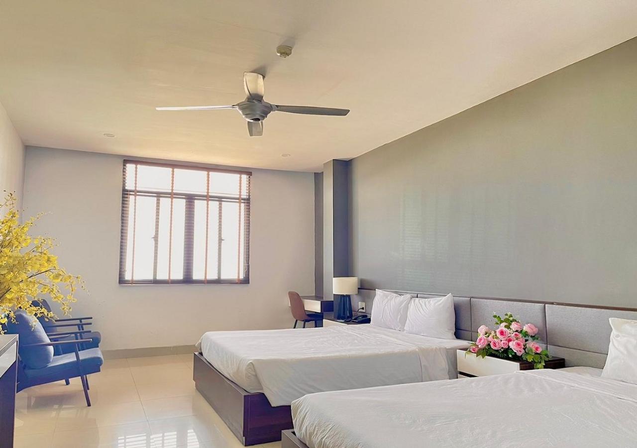 My Khe 2 Da Nang Seafront Hotel Extérieur photo