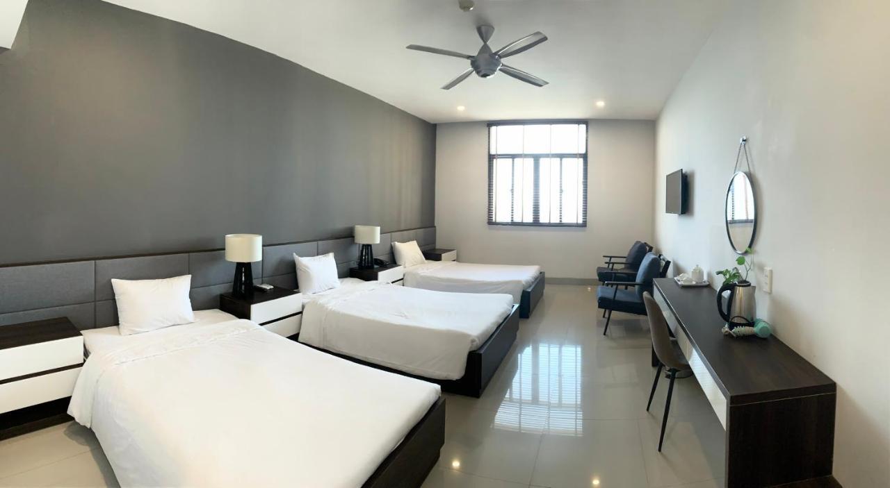 My Khe 2 Da Nang Seafront Hotel Extérieur photo